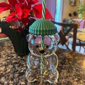 New 20 oz Glass Bear Cup with Straw